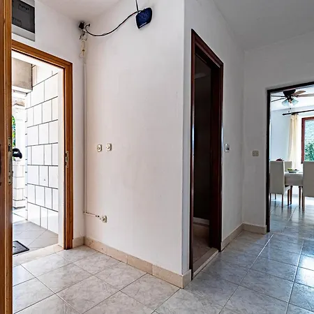 Tri Zala 9237d Zrnovo