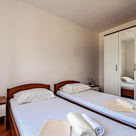 Tri Zala 9237d Apartamento